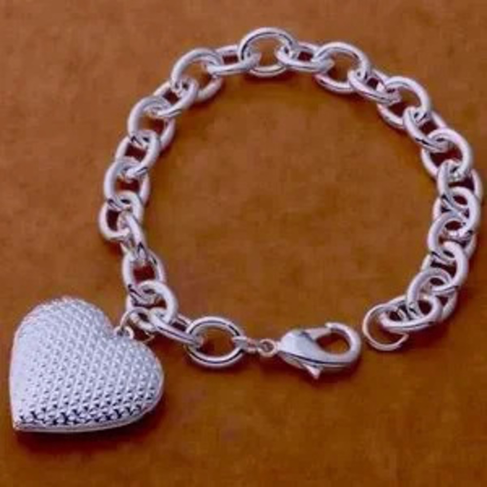 Silver Chunky Heart Pendant Bracelet